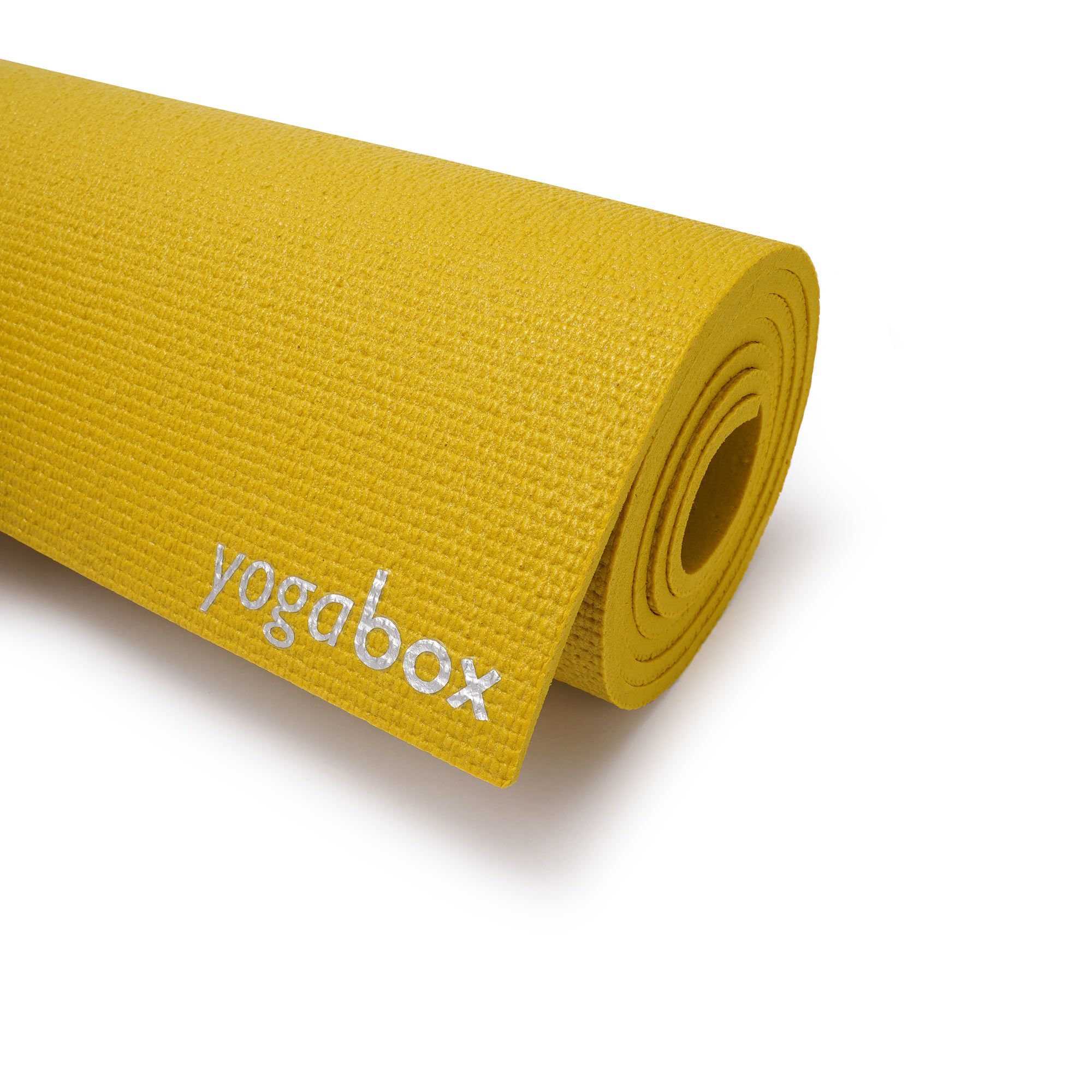 Gerollte gelbe Yogamatte mit eingeprägtem 'yogabox' Logo.