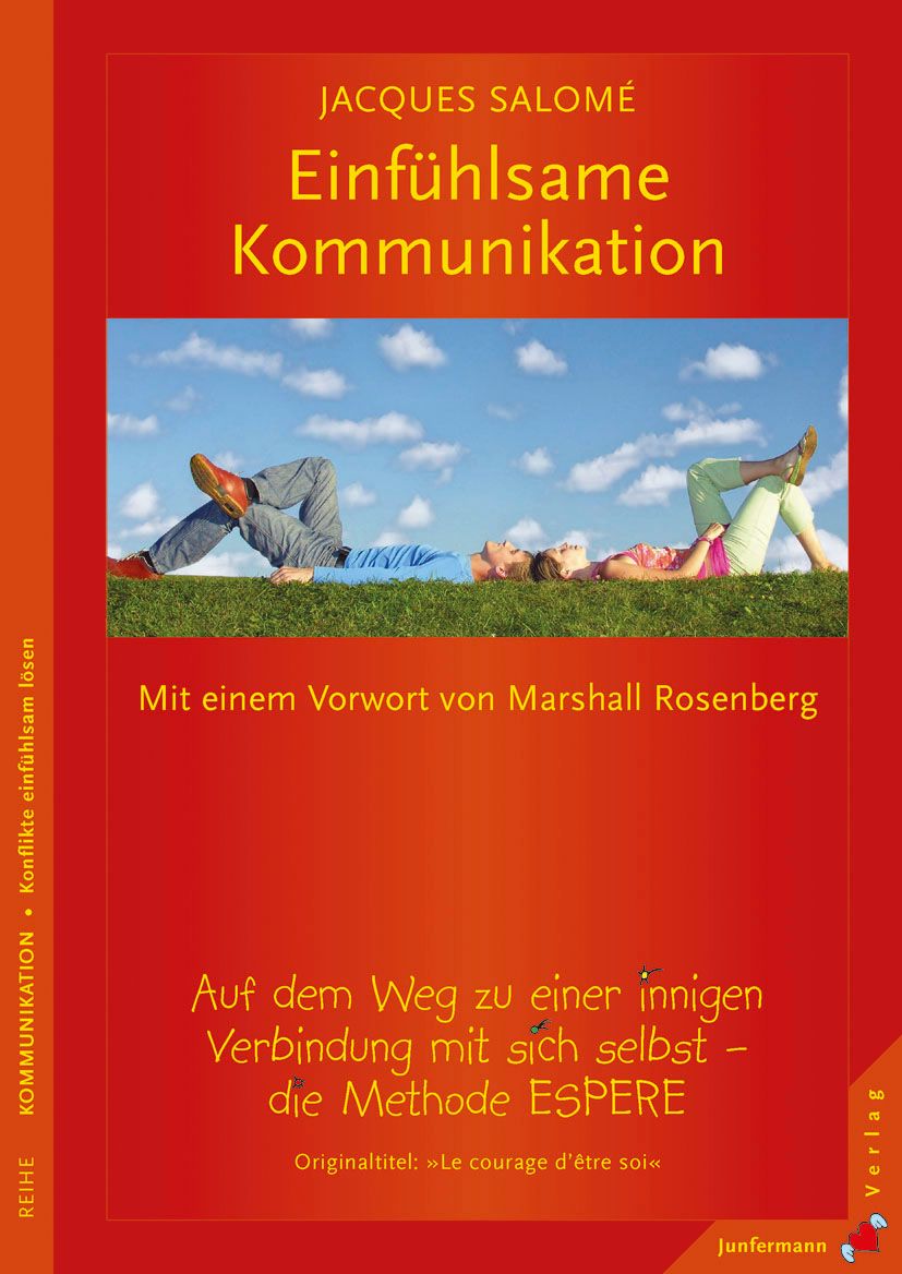 Buchcover: "Einfühlsame Kommunikation" von Jacques Salomé. Titel in Weiß auf rotem Hintergrund. Personen auf Gras unter blauem Himmel.