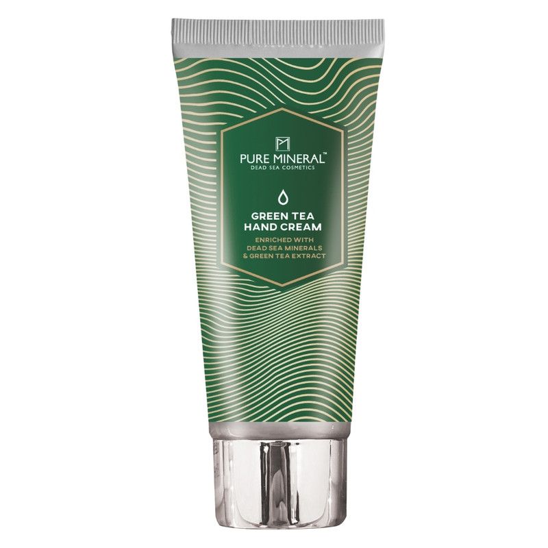 Grüne Tube Handcreme. Aufschrift: Pure Mineral, Green Tea Hand Cream. Angereichert mit Totes Meer Mineralien & Grüntee Extrakt. Silberfarbener Verschluss.
