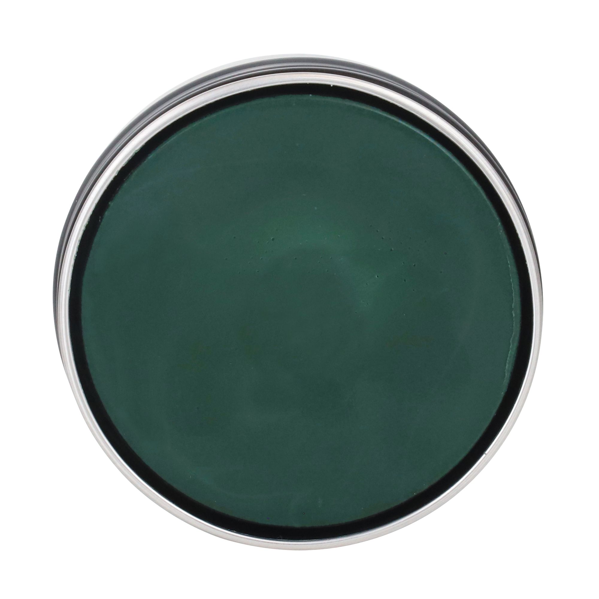 Grüne Gesichtsmaske in einer Dose. Runde Form, silberner Rand. Dunkelgrüne Farbe, glatte Oberfläche.