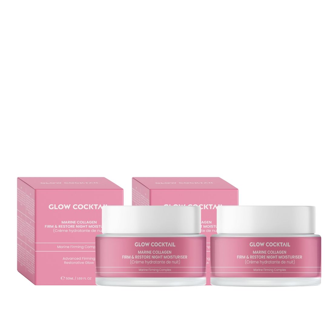 Zwei Tiegel und zwei Kartons. Rosa Tiegel mit weißem Deckel. Aufschrift: Glow Cocktail Marine Collagen Firm & Restore Night Moisturiser.