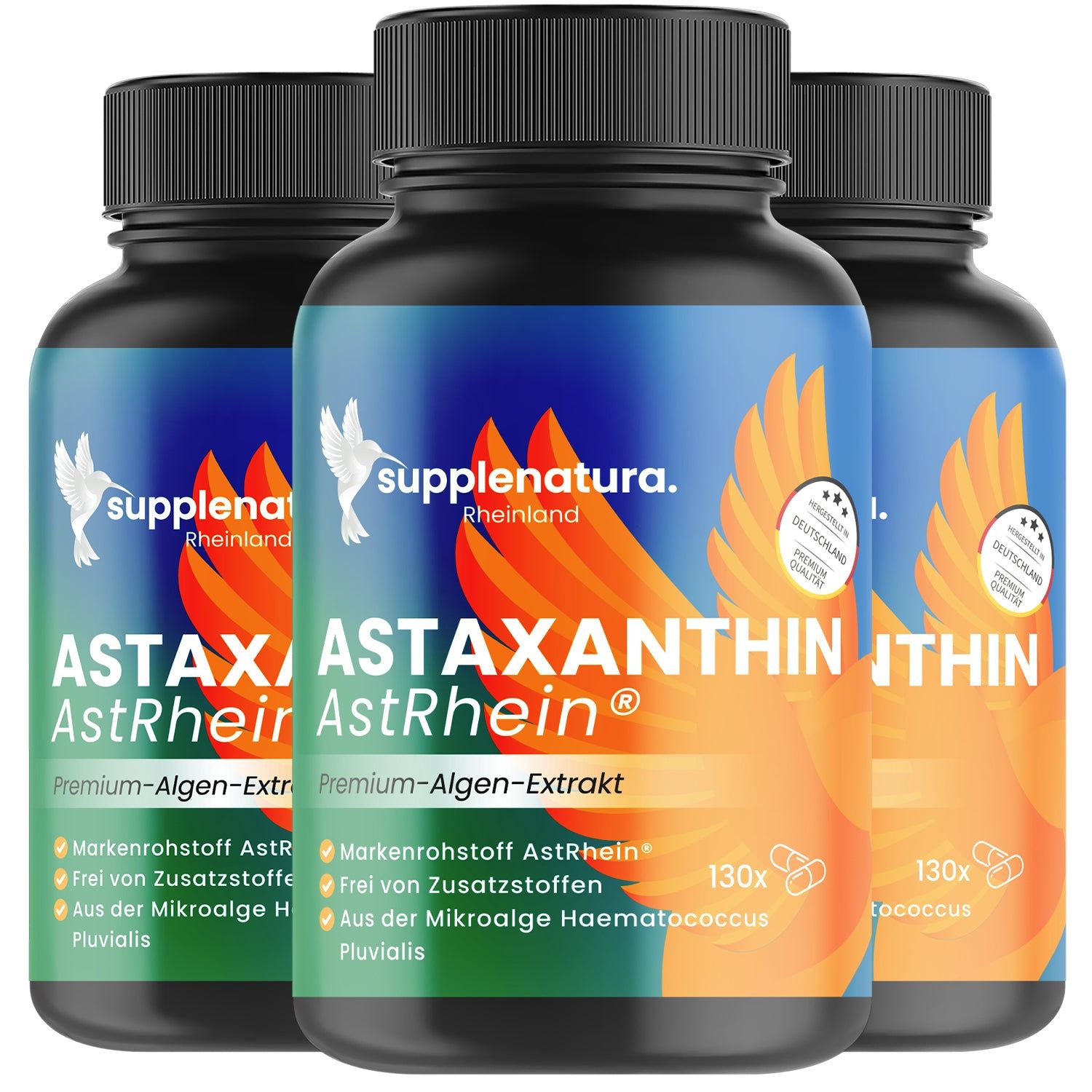 Drei Flaschen Astaxanthin AstRhein. Blaue Etiketten mit Produktinformationen und Logo.