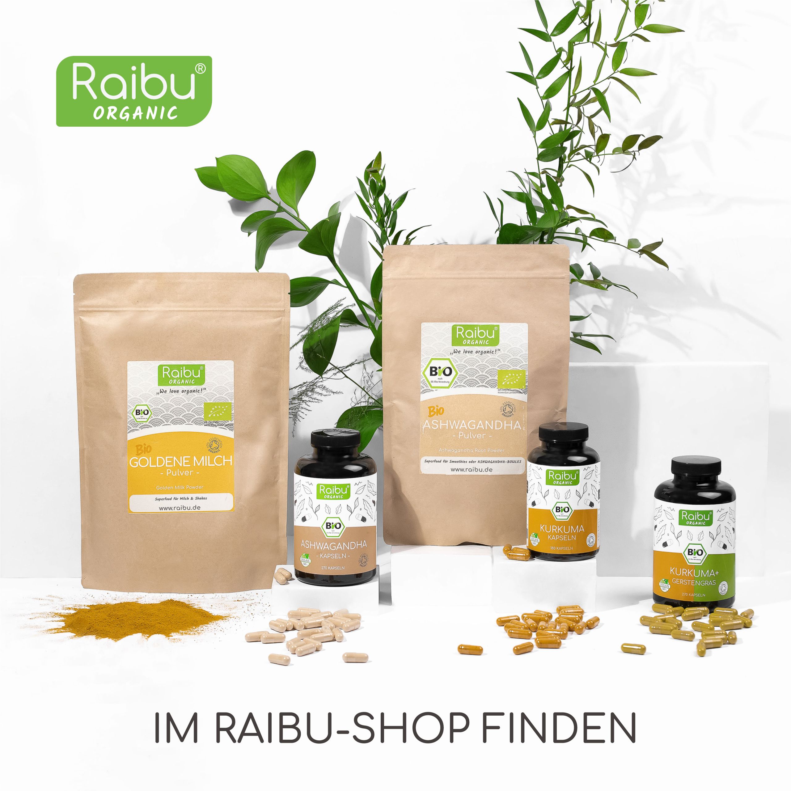 Verschiedene Produkte. Braune Tüten und Flaschen. Text: IM RAIBU-SHOP FINDEN. Raibu Organic Logo.