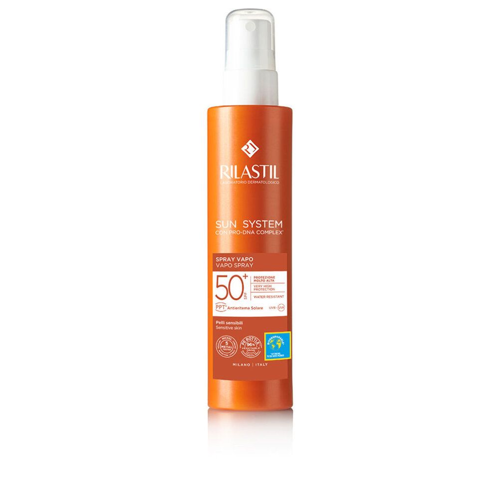 RILASTIL Sun System Spray Vapo SPF 50+ in einer orangefarbenen Sprühflasche.