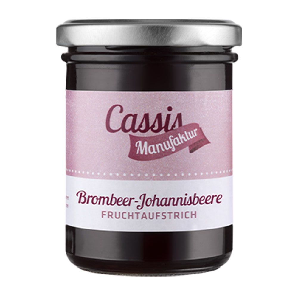 Glas mit Fruchtaufstrich Brombeer-Johannisbeere. Etikett mit Schriftzug "Cassis Manufaktur".