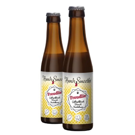 Zwei braune Glasflaschen mit Etiketten. Aufschrift: Hunde Smoothie Freudlie. Mit Deckel.