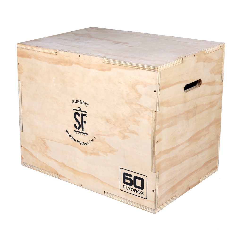 Holz-Plyobox mit Griffen und Aufdruck. Aufschrift: Suprfit, SF, Wooden Plyobox 3 in 1, 60 Plyobox.