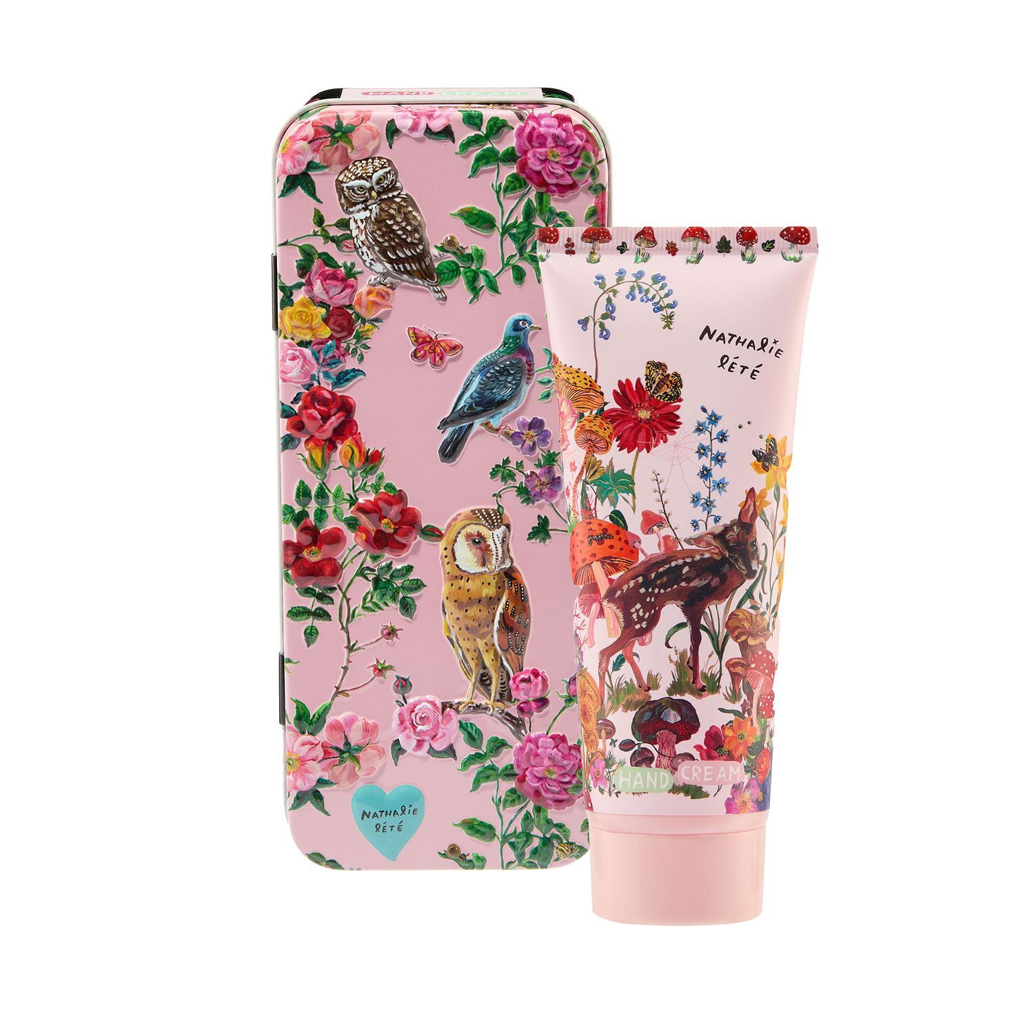 Rosa Handcreme-Tube und Dose mit floralen und Tier-Illustrationen. Dose mit Eulen, Vögeln und Blumen. Tube mit Reh und Blumen.