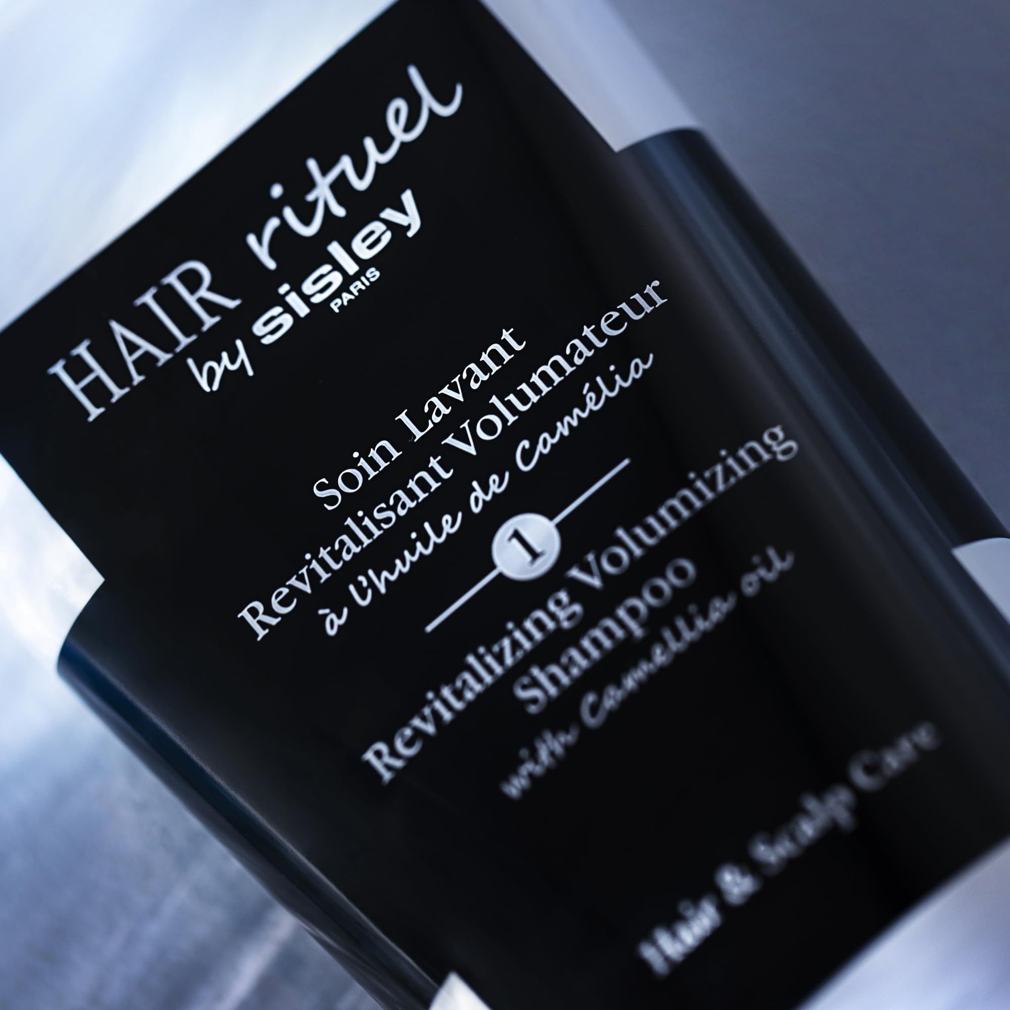 Hair Rituel by Sisley Revitalising Volumising Shampoo With Camellia Oil 200ml