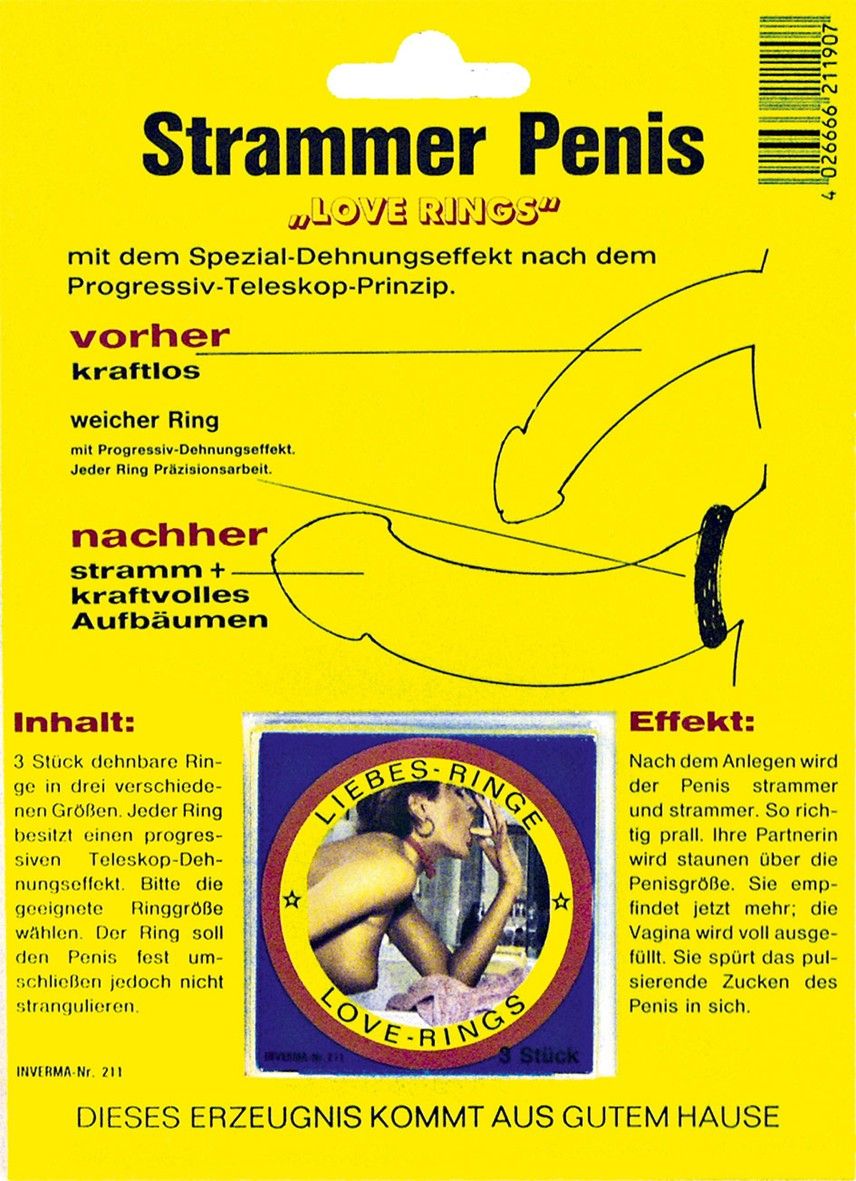 Verpackung mit Produktabbildung und Text. Enthält drei Ringe. Aufschrift: Strammer Penis, Liebesringe. Illustrationen von Penis.