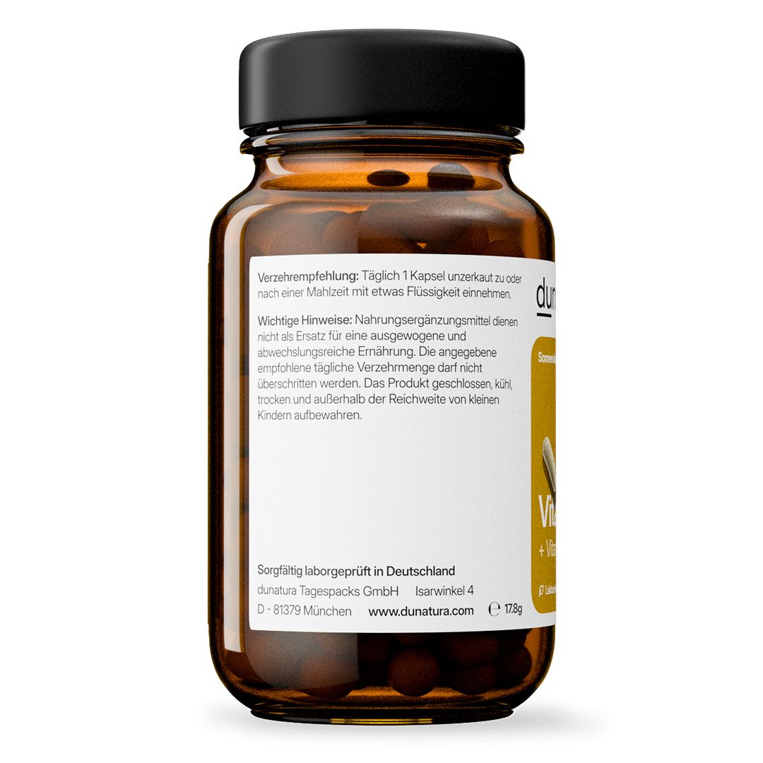 Rückseite der braunen Glasflasche. Etikett mit Informationen: Verzehrempfehlung, wichtige Hinweise, Inhaltsstoffe, dunatura.com.