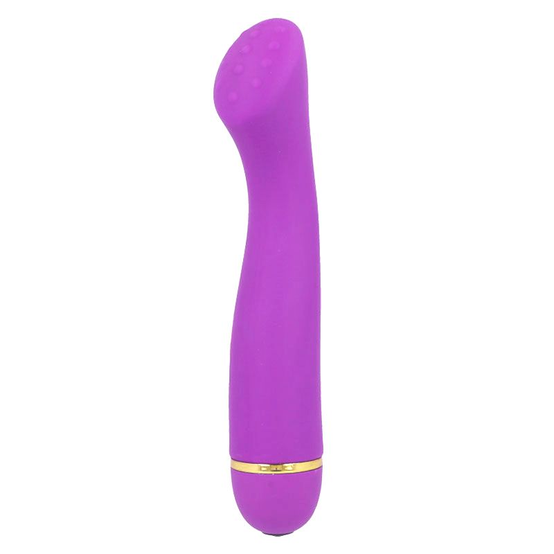 Lila Vibrator mit geschwungener Form und goldfarbenem Ring am unteren Ende. Oberteil mit erhabener Oberfläche.