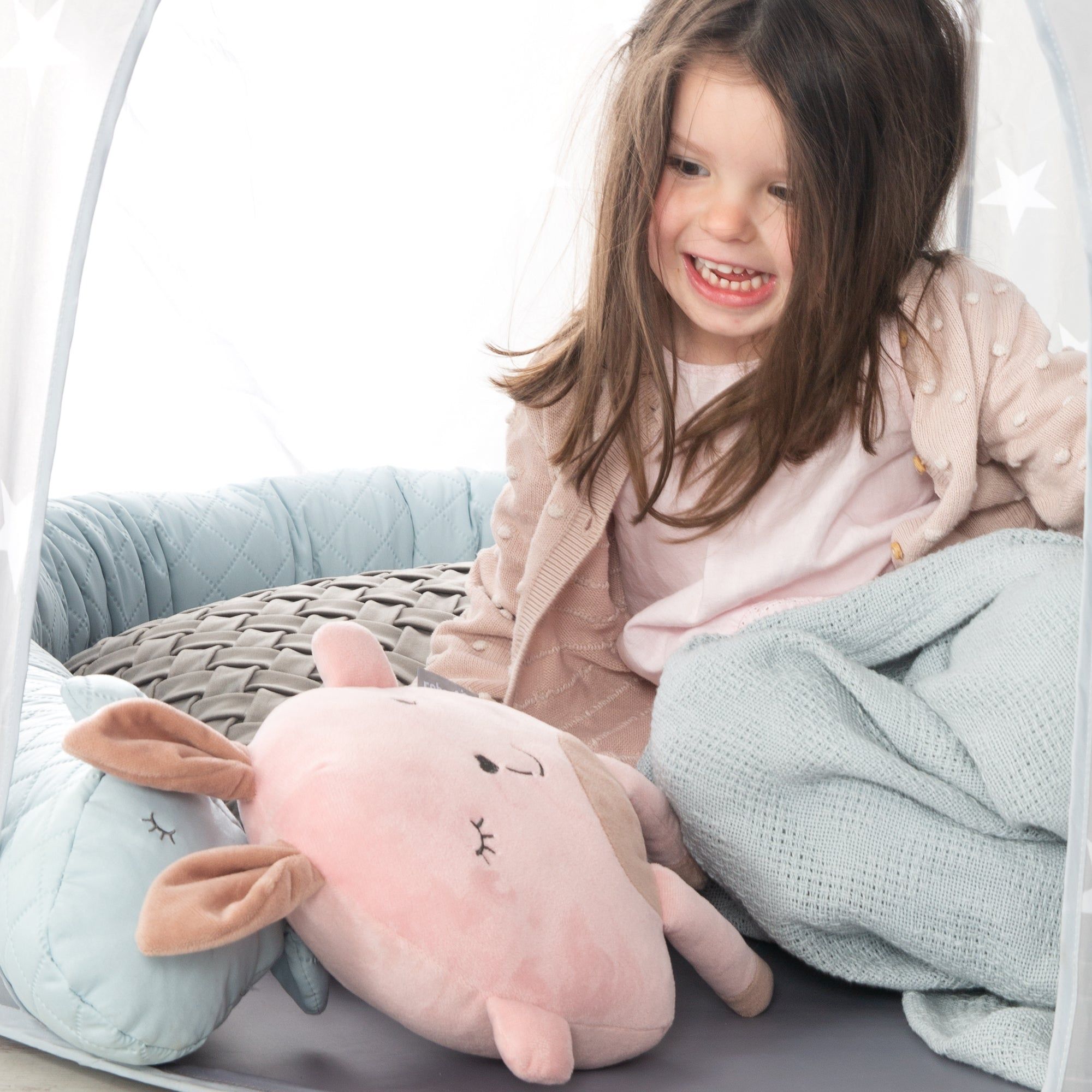 Kuschelkissen 'Lil Cuties', Kuscheltier 'Lily' mit Freundschaftskarte