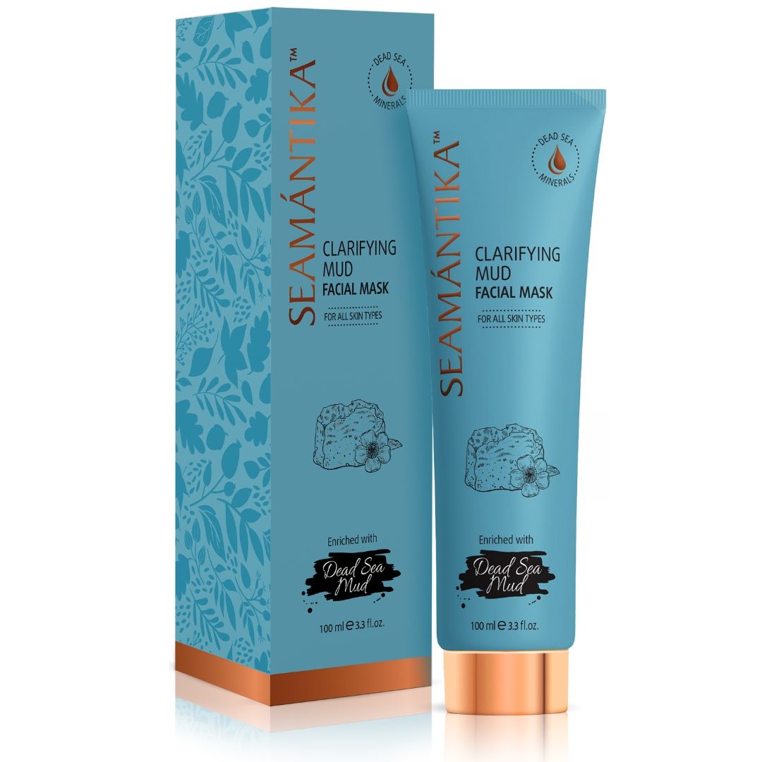 Boîte et tube bleu turquoise. Inscription : SEAMANTIKA, Clarifying Mud Facial Mask. Avec ingrédients et logo.