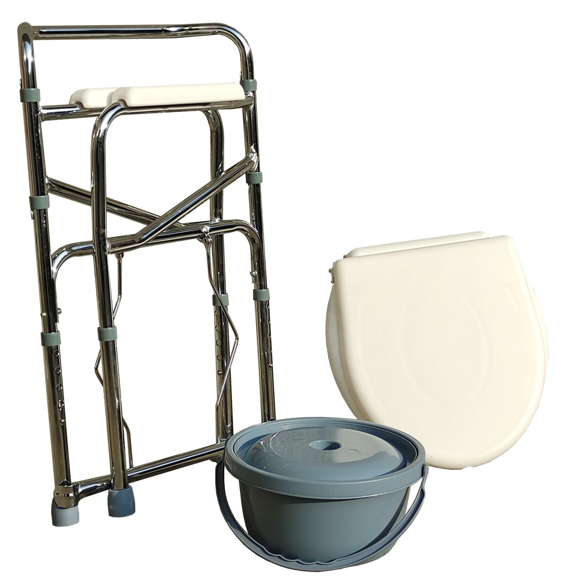 Zusammengeklappter Toilettenstuhl, Toilettensitz, und Eimer. Metallrahmen, weißer Sitz, blauer Eimer.