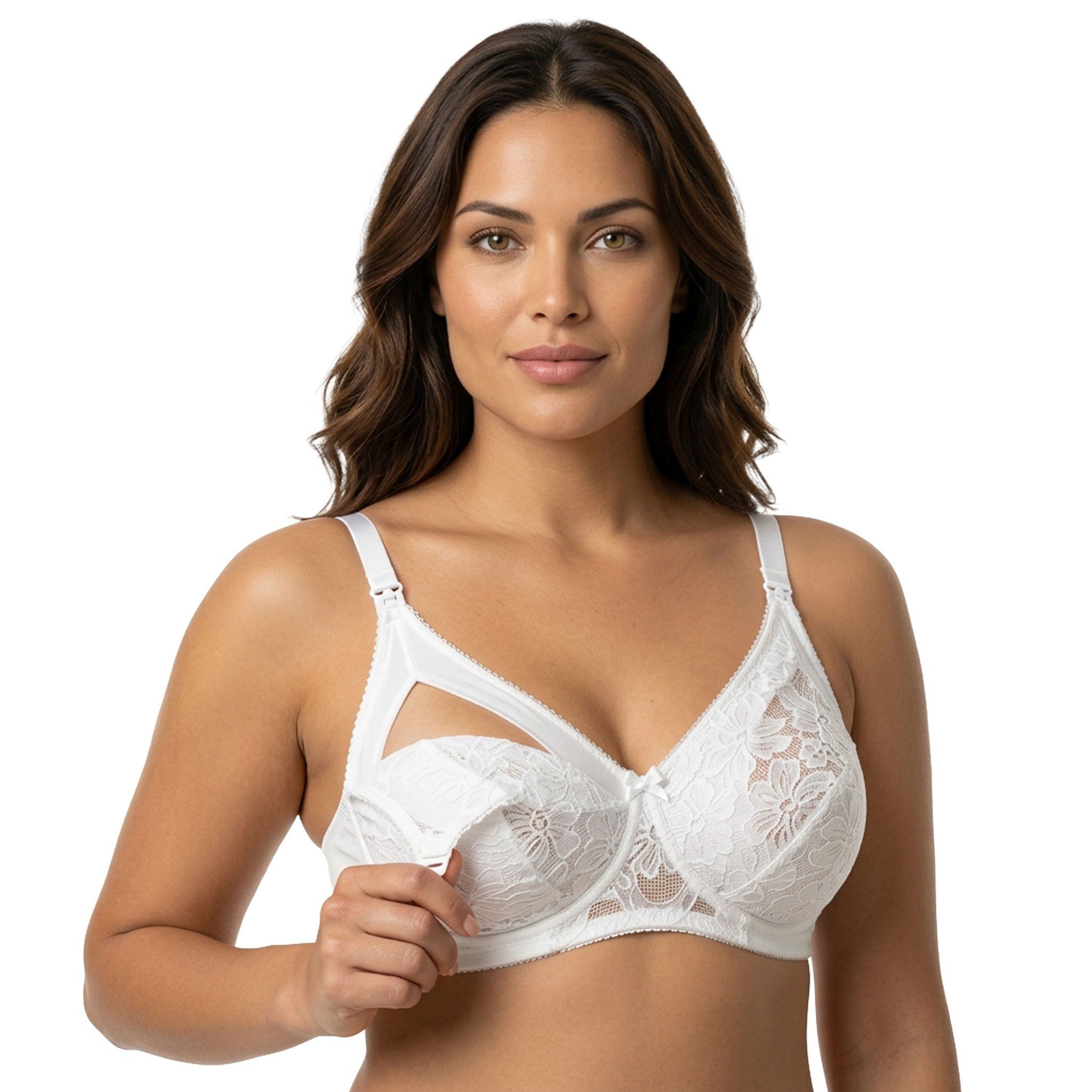 Frau trägt weißen Still-BH mit Rebrodè-Spitze. Cup geöffnet, Blick von vorne.