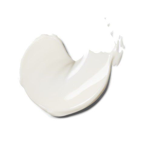 Klecks Creme auf weißem Hintergrund. Cremefarbene Textur, glatt und glänzend.