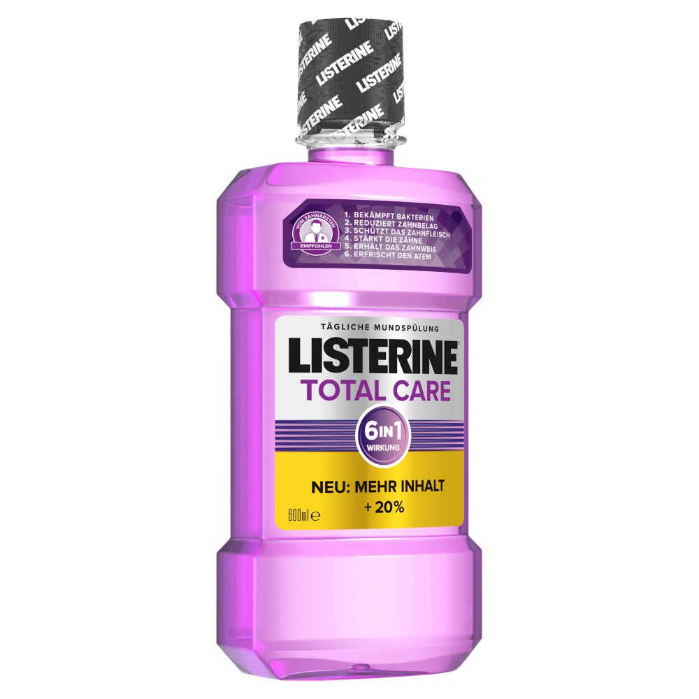 Listerine Total Care Mundspülung. Lila Flasche mit schwarzem Deckel. Gelbes Etikett mit Text. 6in1 Wirkung.