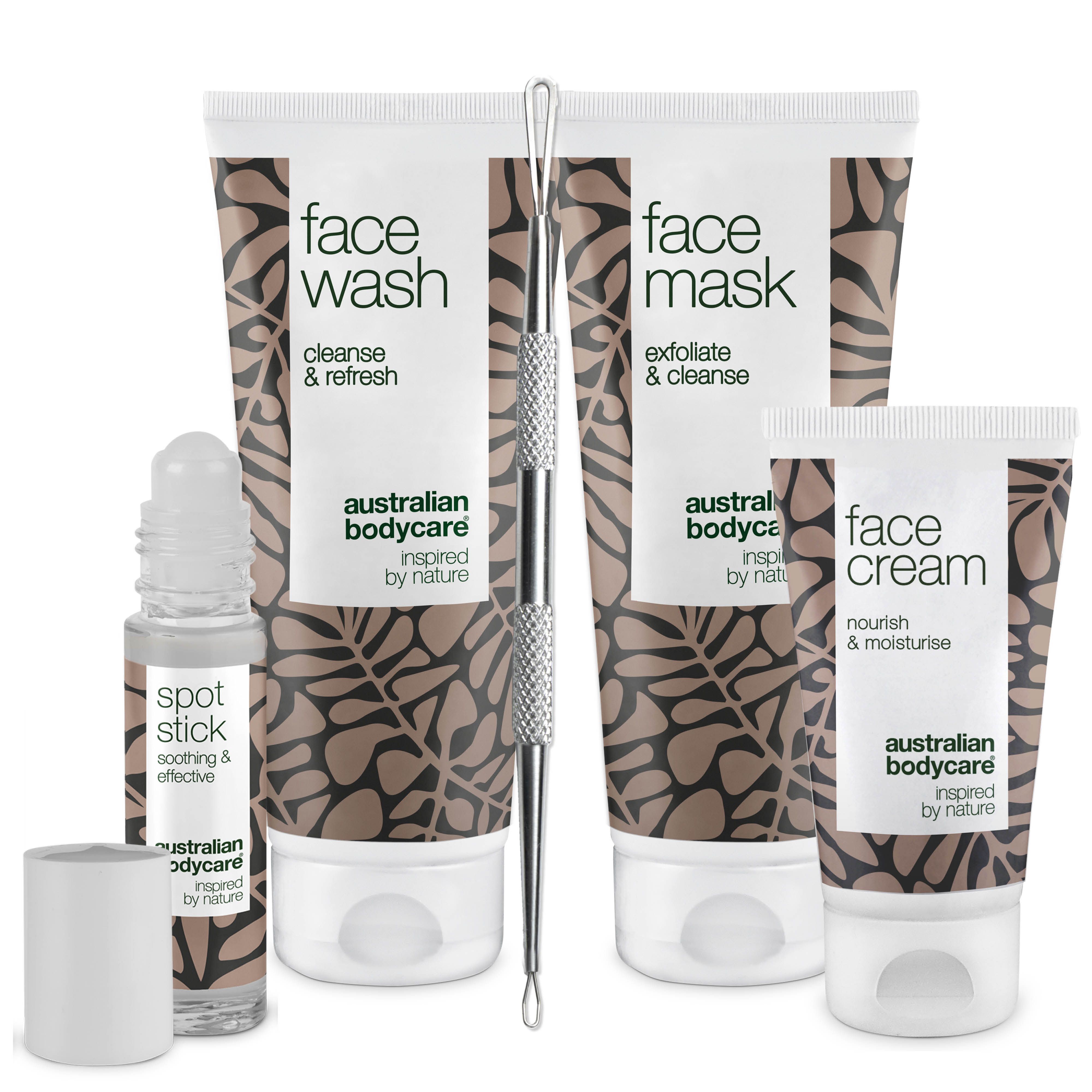Set met reiniger, masker, crème, spot stick en tool. Wit-bruin design. Merk: Australian Bodycare.