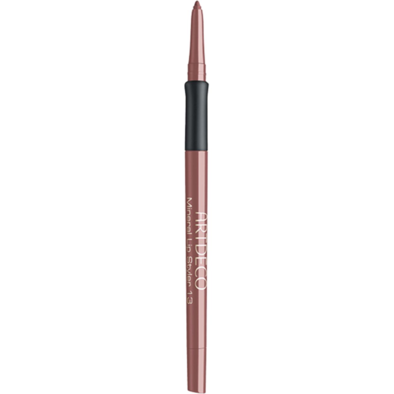 Lippenstift-Styler. Schlanke, braune Hülse mit schwarzem Mittelteil. Produktname und Marke sind aufgedruckt.