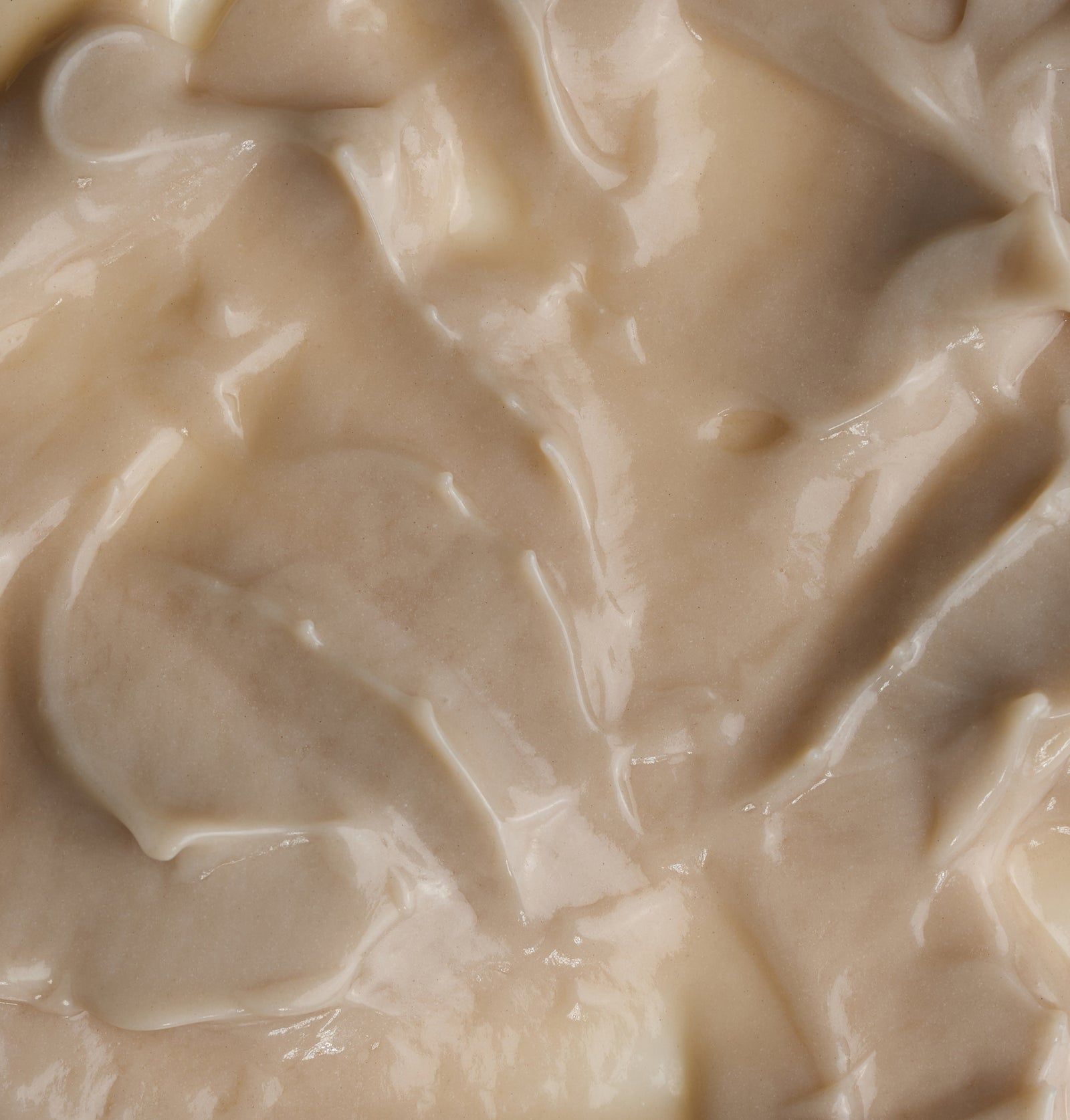 Nahaufnahme der cremigen Textur. Helle, glatte Oberfläche.