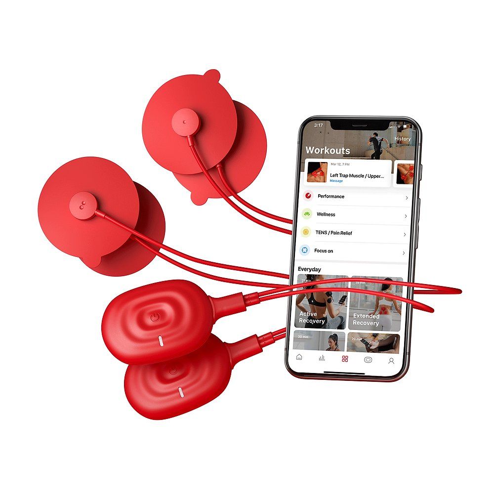 Rote Geräte mit Pads und Smartphone mit App-Anzeige. Verschiedene Workouts werden angezeigt.