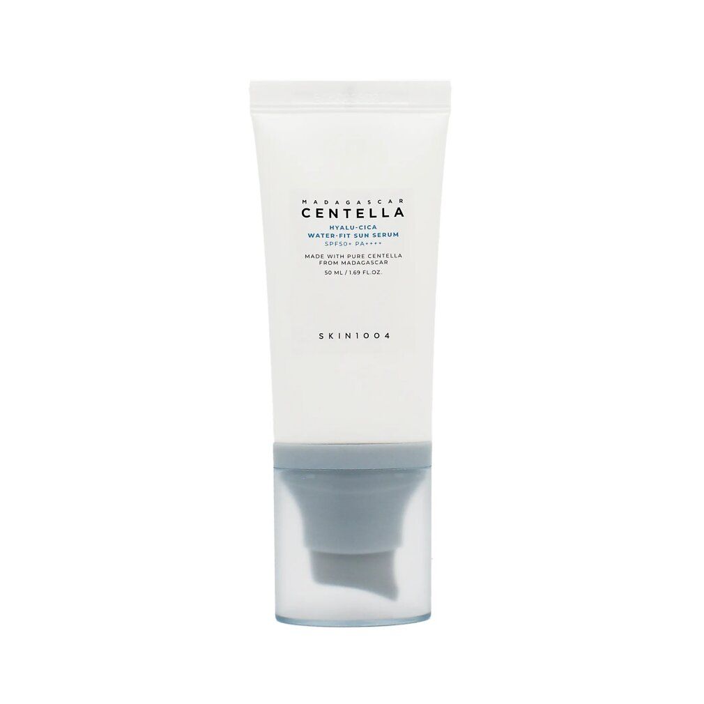 SKIN1004 Hyalu-Cica Water-Fit Sonnenserum Tube mit Pumpspender.