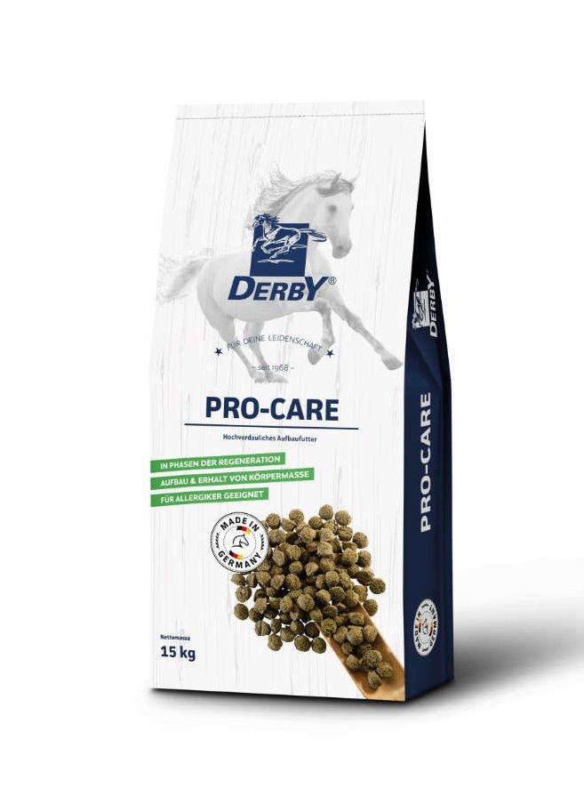Verpackung mit Produkt. Aufschrift: DERBY PRO-CARE. Enthält Futterpellets. Made in Germany. Gewicht: 15 kg. Abbildung eines Pferdes.