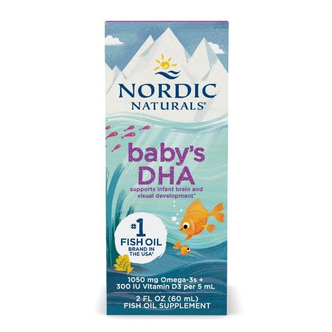 Verpackung von Nordic Naturals Baby's DHA. Enthält Fischöl-Ergänzungsmittel. Mit Text: Baby's DHA, Vitamin D3, 2 FL OZ (60 ml).