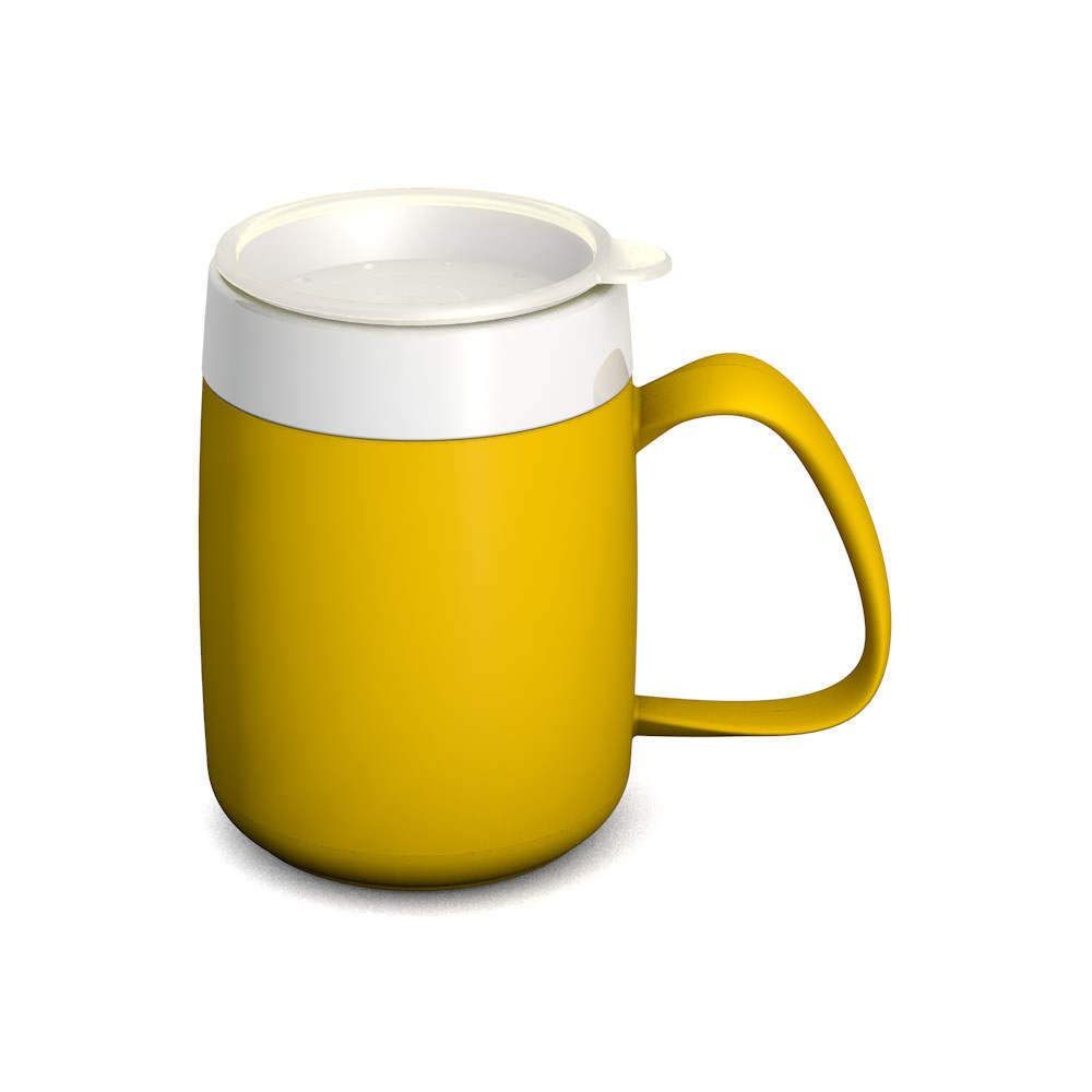 Gelber Becher mit weißem Deckel und großem Henkel. Der Henkel ist gelb. Der Deckel hat eine Trinköffnung.