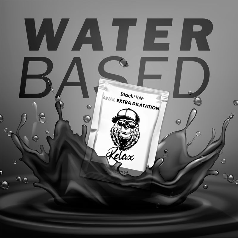 Produkt-Sachet in schwarzer Flüssigkeit. Text: WATER BASED, Black Hole, ANAL EXTRA DILATATION, Relax. Abbildung: Gorilla mit Sonnenbrille und Kappe.