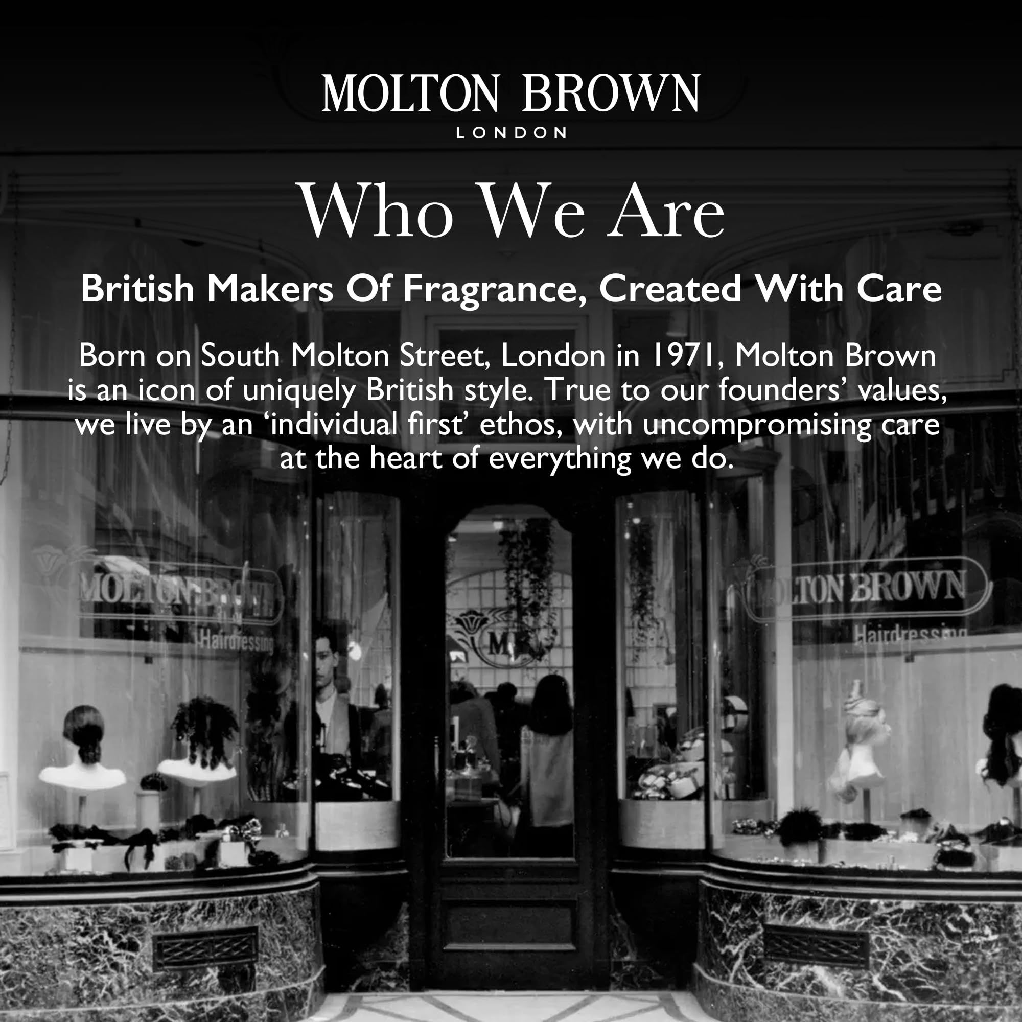 Schwarz-Weiß-Foto eines Schaufensters. Aufschrift: Molton Brown London. Text über die Marke.