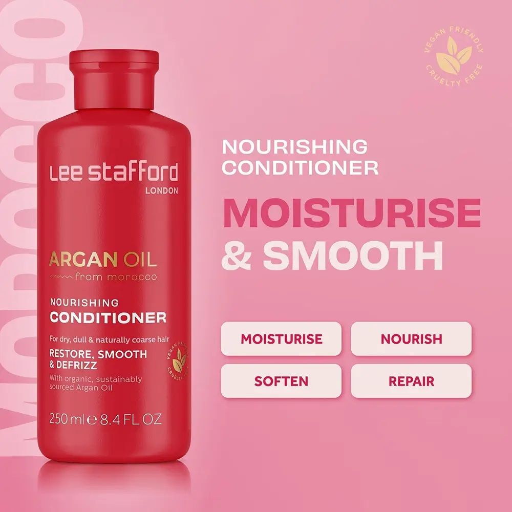 Rote Flasche mit Etikett. Aufschrift: Argan Oil, Nourishing Conditioner. Vegan-Siegel. Text: Moisturise & Smooth.