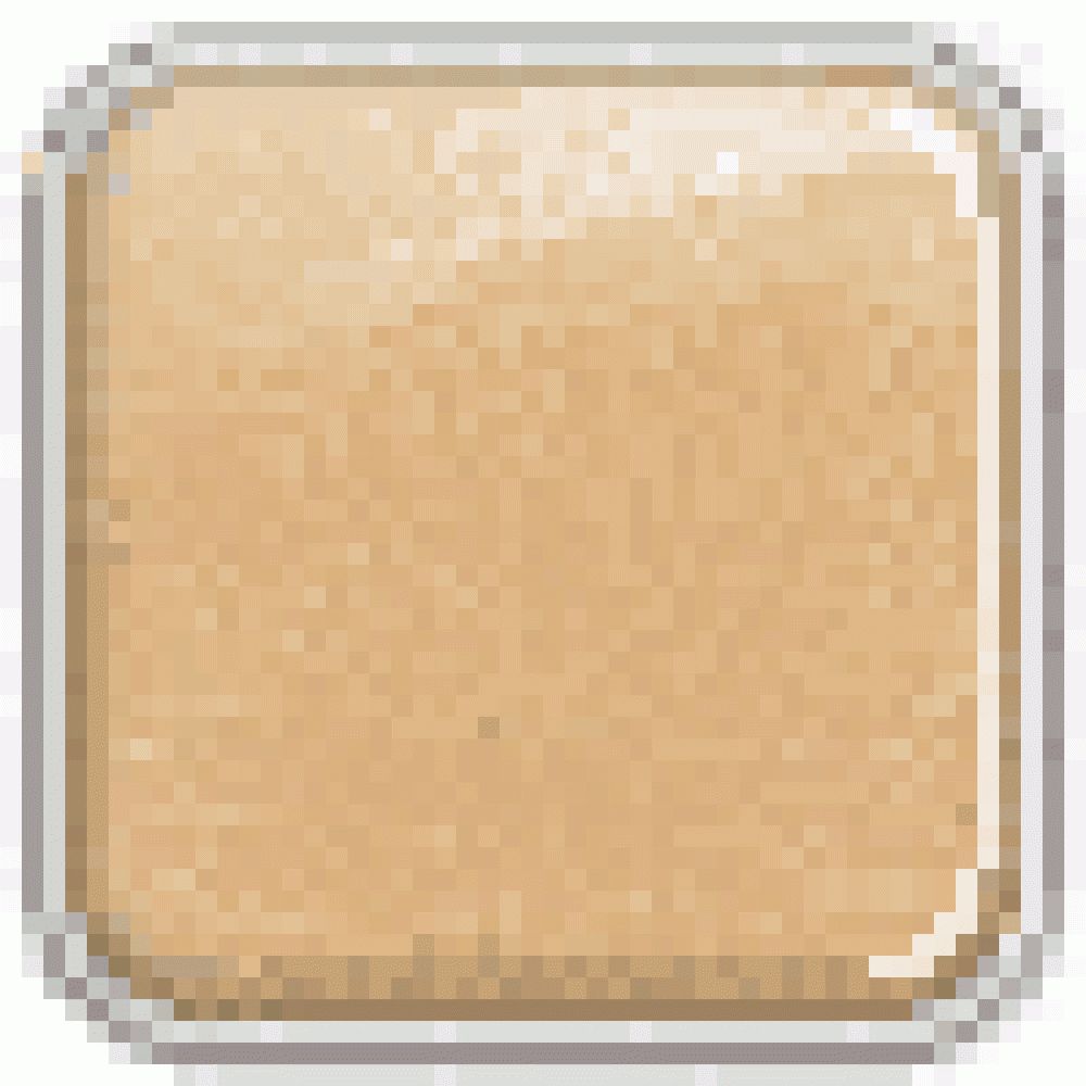 Quadratische, beige Creme in einem Behälter. Eckiger, silberfarbener Rand. Produktansicht von oben.