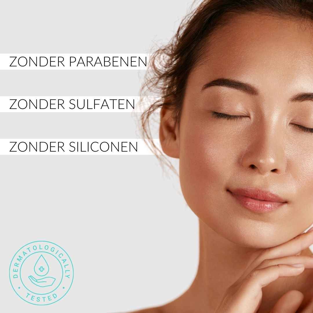 Vrouw met gesloten ogen. Tekst: ZONDER PARABENEN, ZONDER SULFATEN, ZONDER SILICONEN. Dermatologisch getest.
