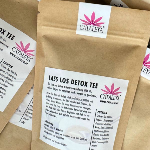 CATALEYA Lass Los Detox Tee