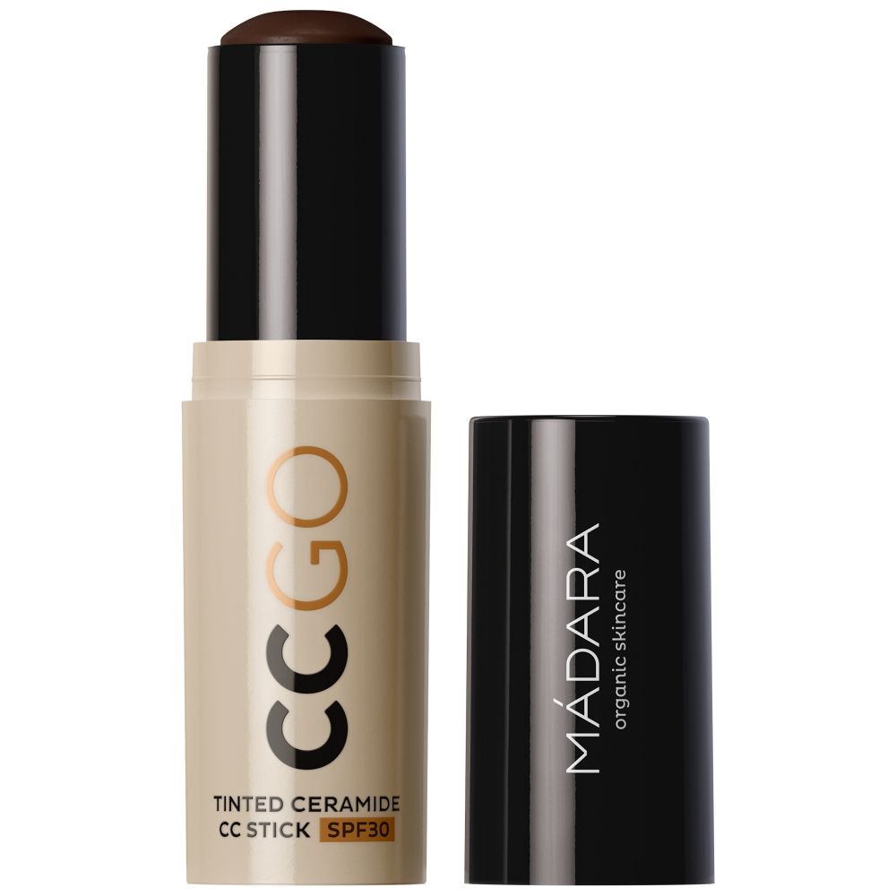 Beige CC-Stick mit schwarzem Deckel. Aufschrift: CC GO, Tinted Ceramide CC Stick SPF30. Deckel mit Madara organic skincare.