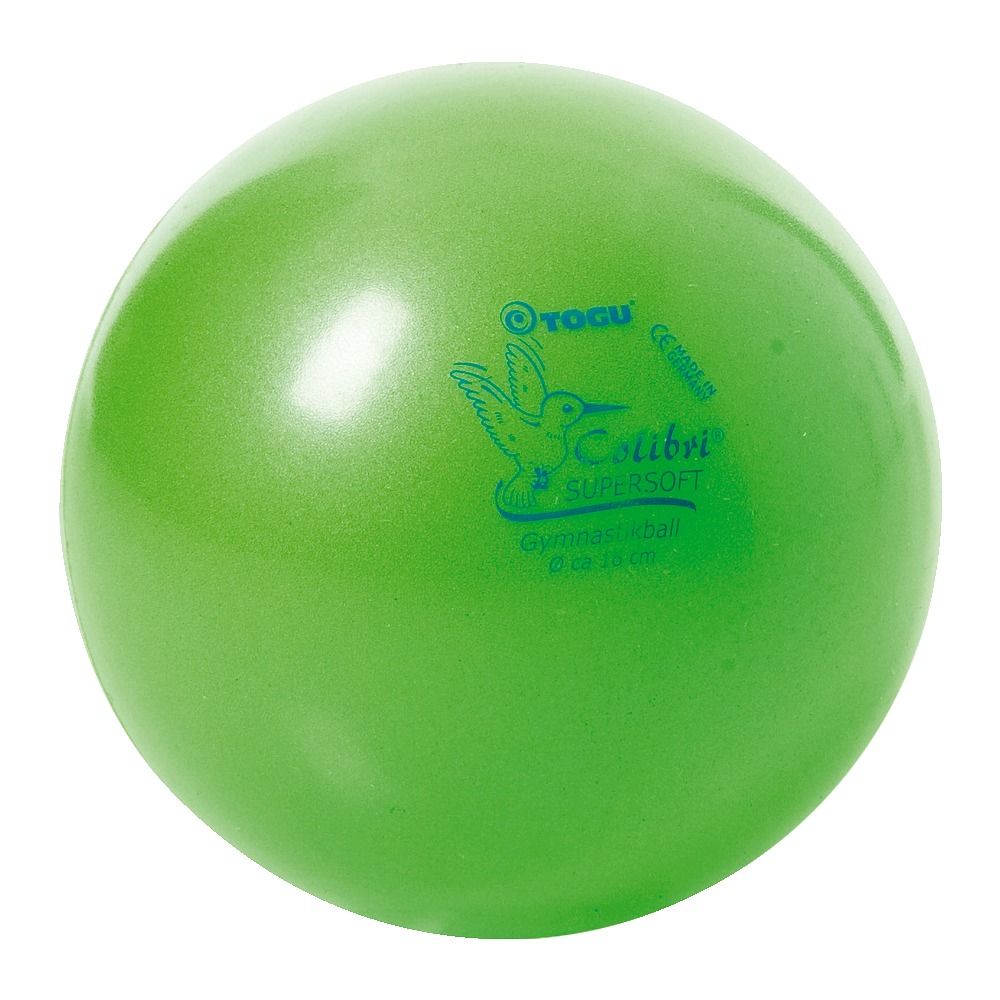 Grüner Gymnastikball, rund, mit Aufdruck. Aufdruck: Togu, Colibri Supersoft, Gymnastikball, ca. 16 cm. CE-Kennzeichnung.