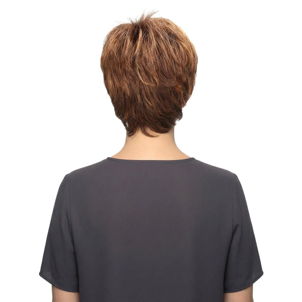 Kurzhaarperücke in Braun-Blond-Tönen. Rückansicht. Haarschnitt mit kurzem Nacken.