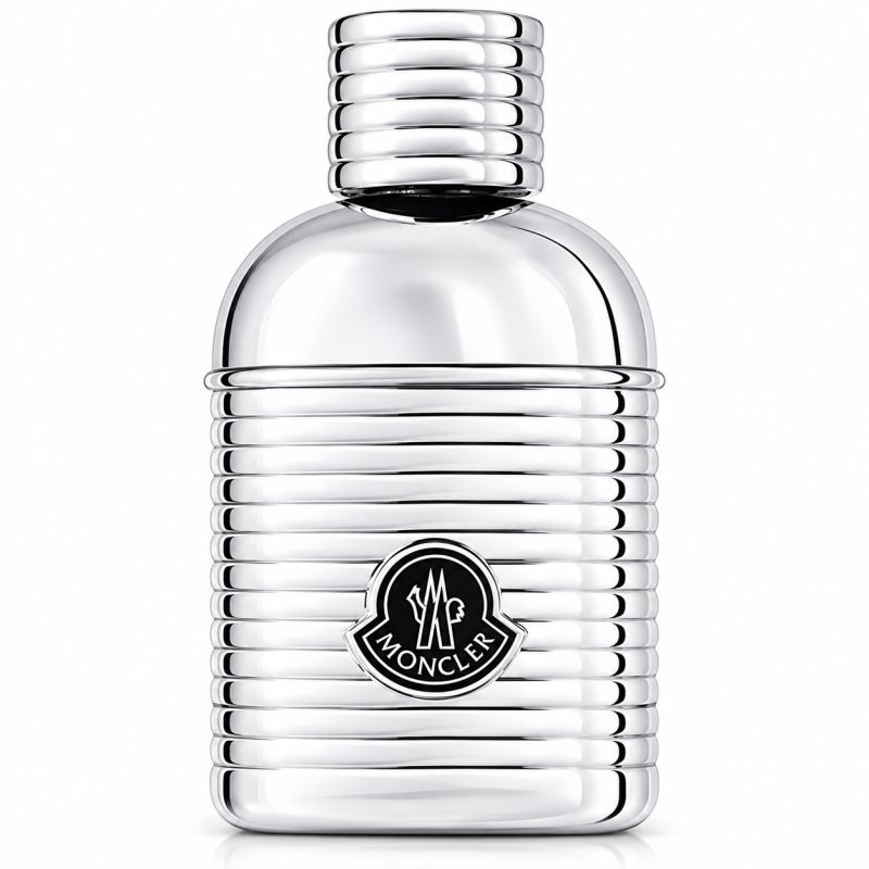 Silberne Parfümflasche mit geripptem Design und Moncler-Logo.