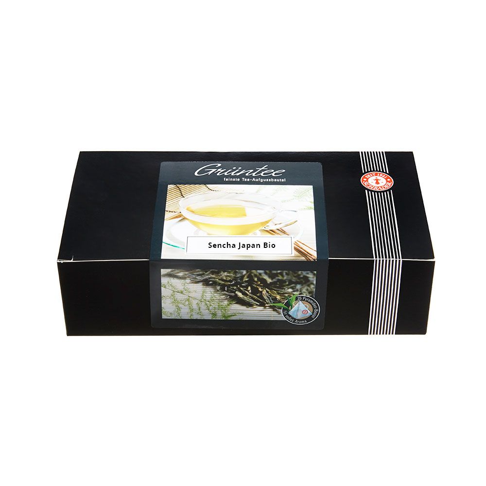 Schwarze Schachtel mit Produktabbildung und Schriftzug "Grüntee Sencha Japan Bio". Siegel rechts.
