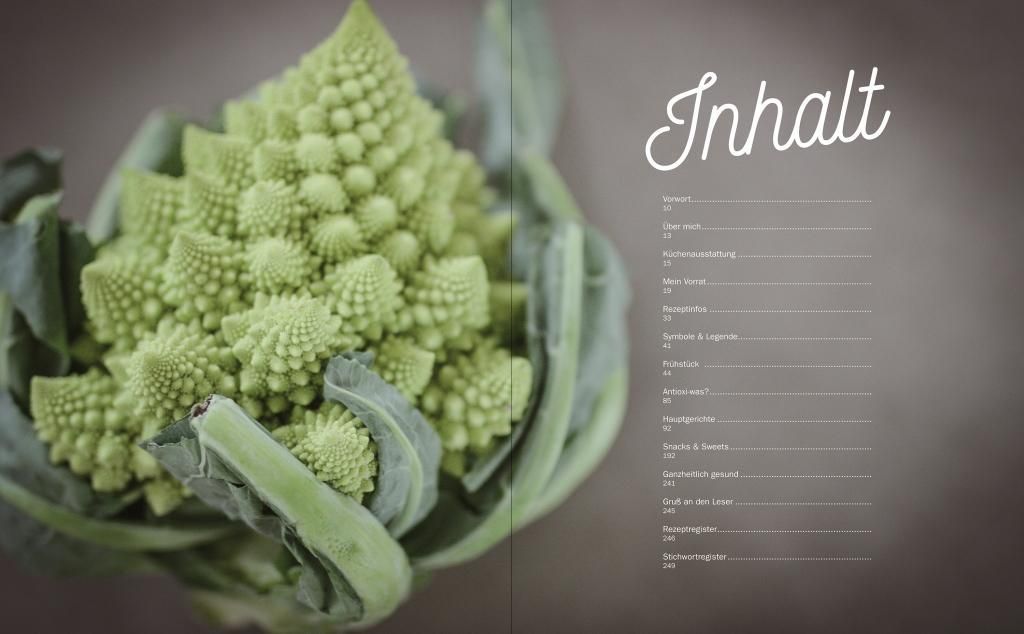 Buchseite mit Text: Vorwort. Frau mit Einkaufstasche voller Gemüse. Text über gesunde Ernährung und Rezepte.