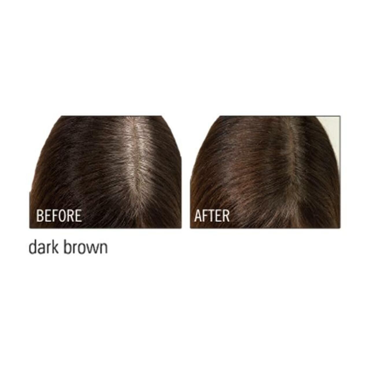 Zwei Bilder nebeneinander: Vorher und Nachher. Haare mit dunkler Haarfarbe, Wurzelansatz sichtbar.