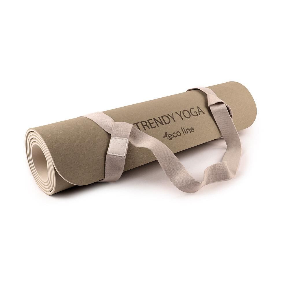Gerollte beige Yogamatte mit Tragegurt. Text auf der Matte: TRENDY YOGA eco line.