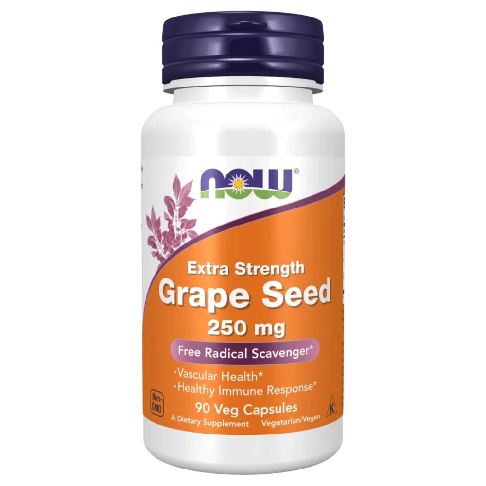 Weiße Flasche mit lila Deckel. Aufschrift: Extra Strength Grape Seed, 250 mg, 90 Veg Capsules. Marke: NOW.