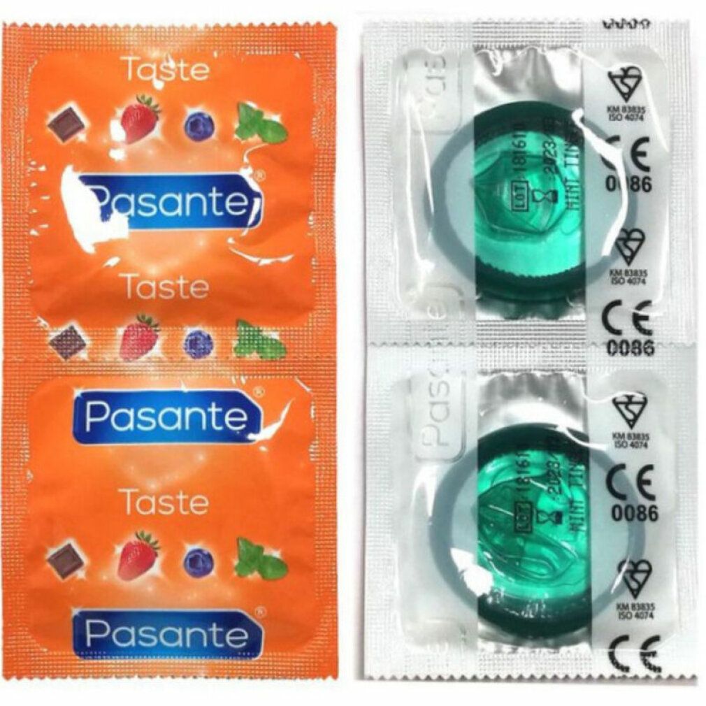 Zwei Pasante Taste Kondomverpackungen und zwei grüne Kondome in transparenten Verpackungen. Mit CE-Kennzeichnung.