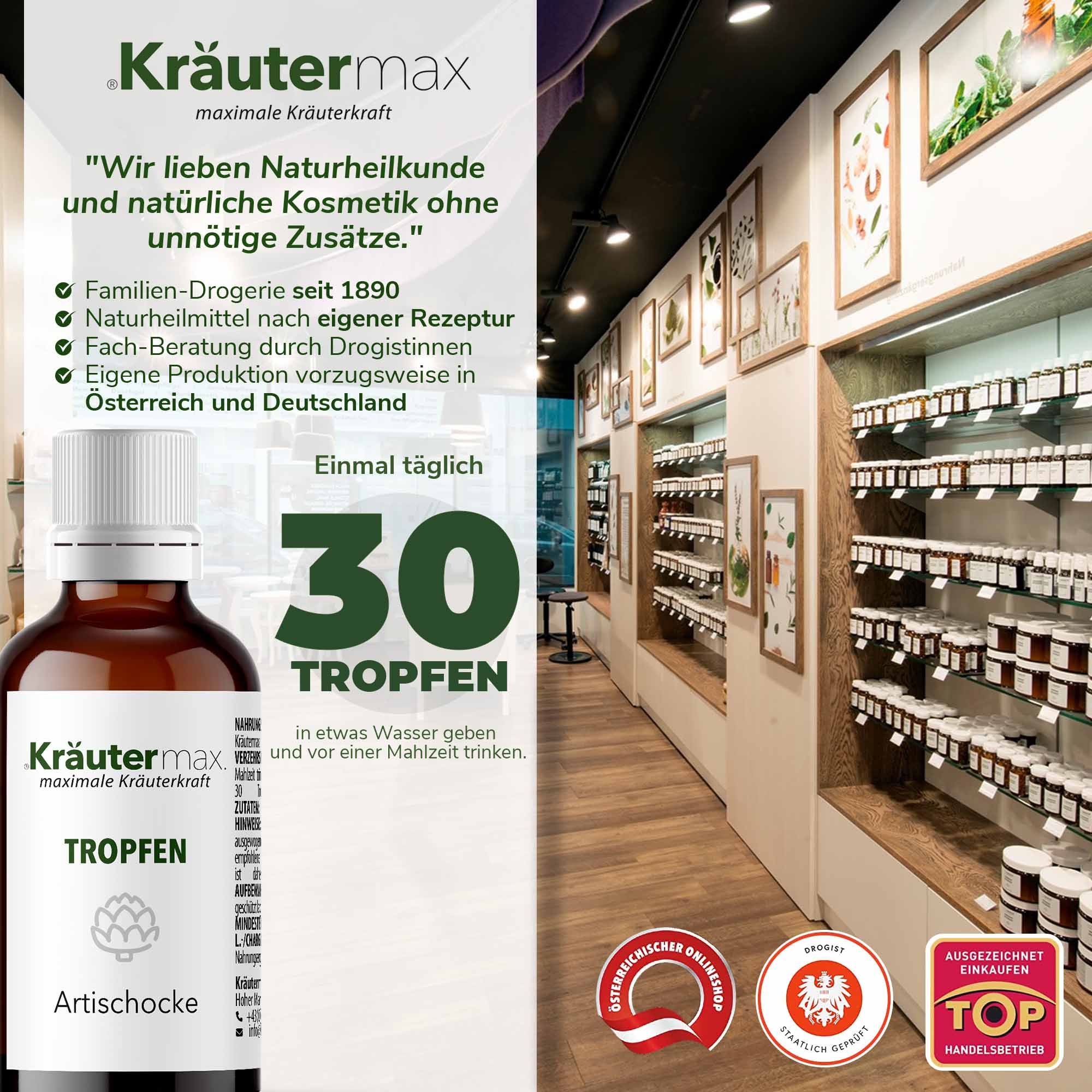 Braune Glasflasche mit Etikett. Aufschrift: Kräutermax, Tropfen, Artischocke. Text: 30 Tropfen, in Wasser vor Mahlzeit. Drogerie-Interieur mit Regalen und Produkten.