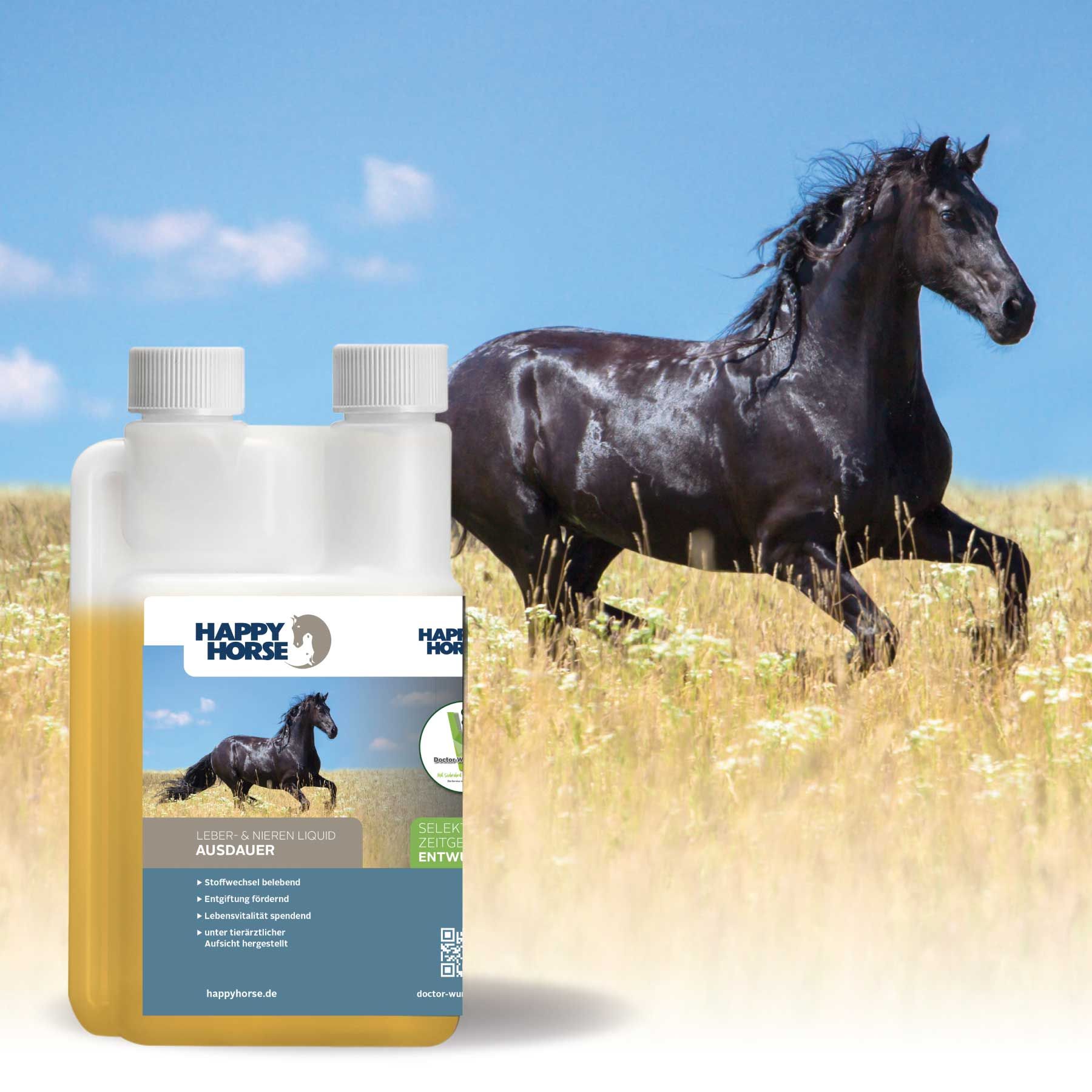 Doppelflasche mit gelber Flüssigkeit. Auf dem Etikett: Happy Horse, ein galoppierendes Pferd, und der Schriftzug 'Ausdauer'. Im Hintergrund ein Pferd auf einer Wiese.