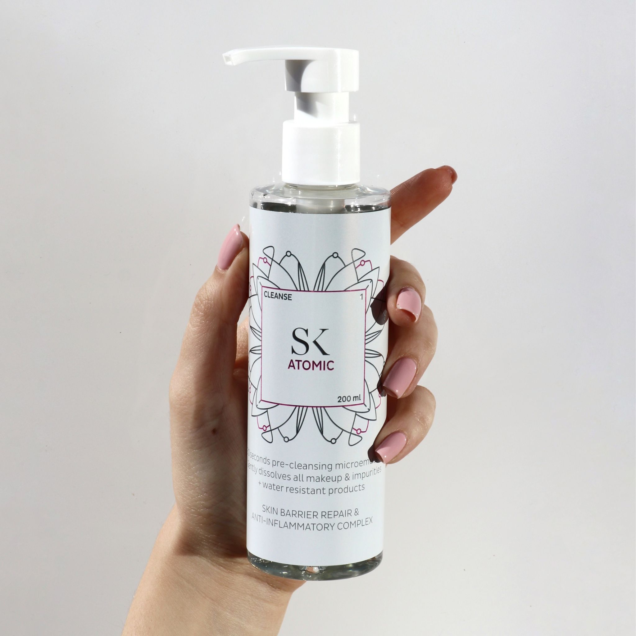 Skintegra Atomic, Sanfter Oil-to-Milk Cleanser, entfernt Make-up & Unreinheiten ohne Reizung