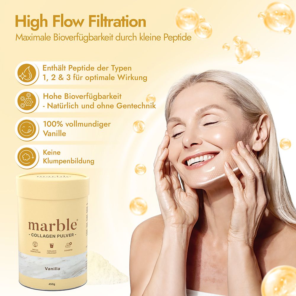 Frau lächelt, berührt Gesicht. Dose "marble" Collagen Pulver. Text: Hohe Bioverfügbarkeit, 100% Vanille, keine Klumpen.